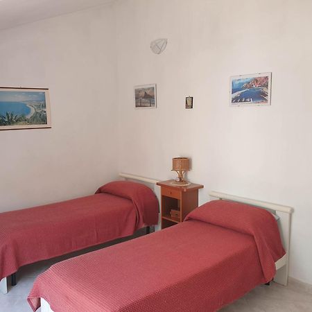 Casa Vacanze Umberto I โบวา มารีนา ภายนอก รูปภาพ