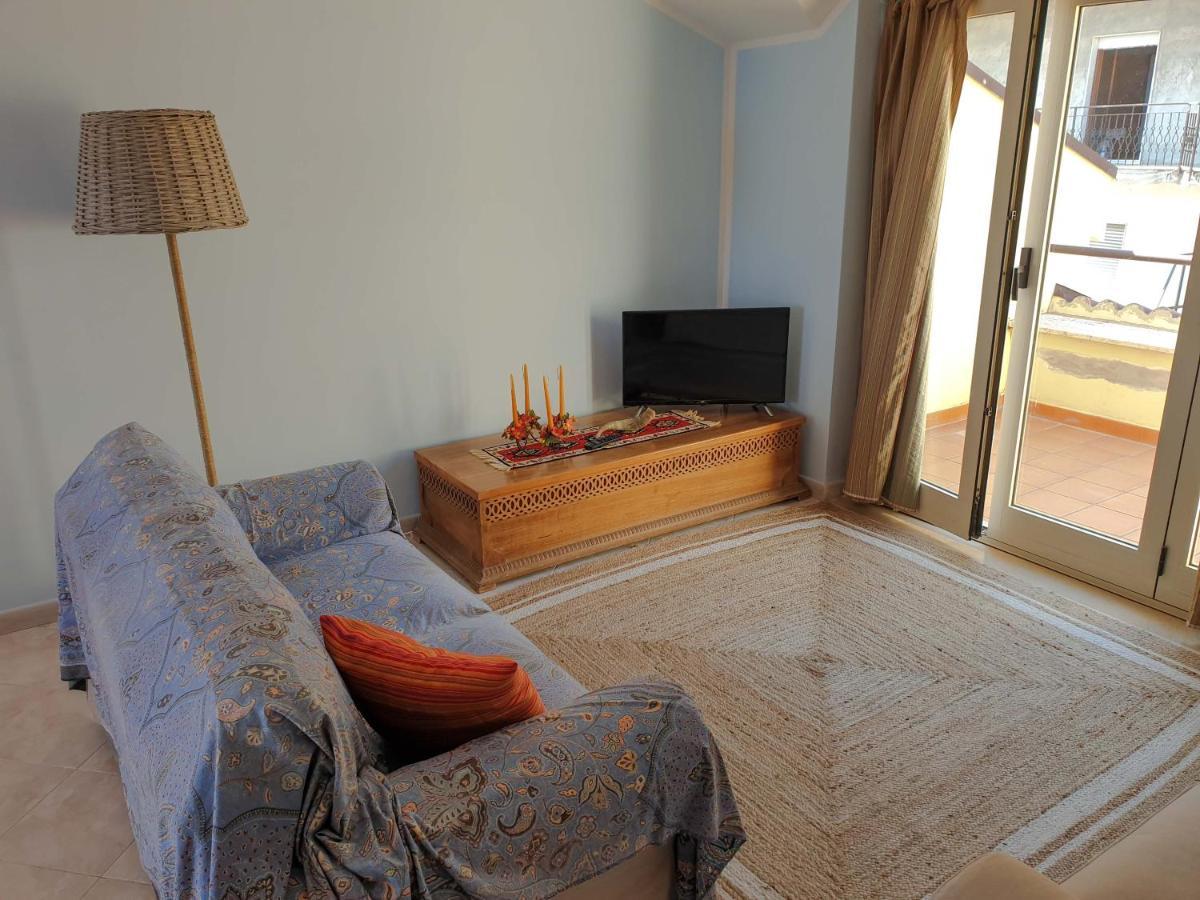 Casa Vacanze Umberto I โบวา มารีนา ภายนอก รูปภาพ