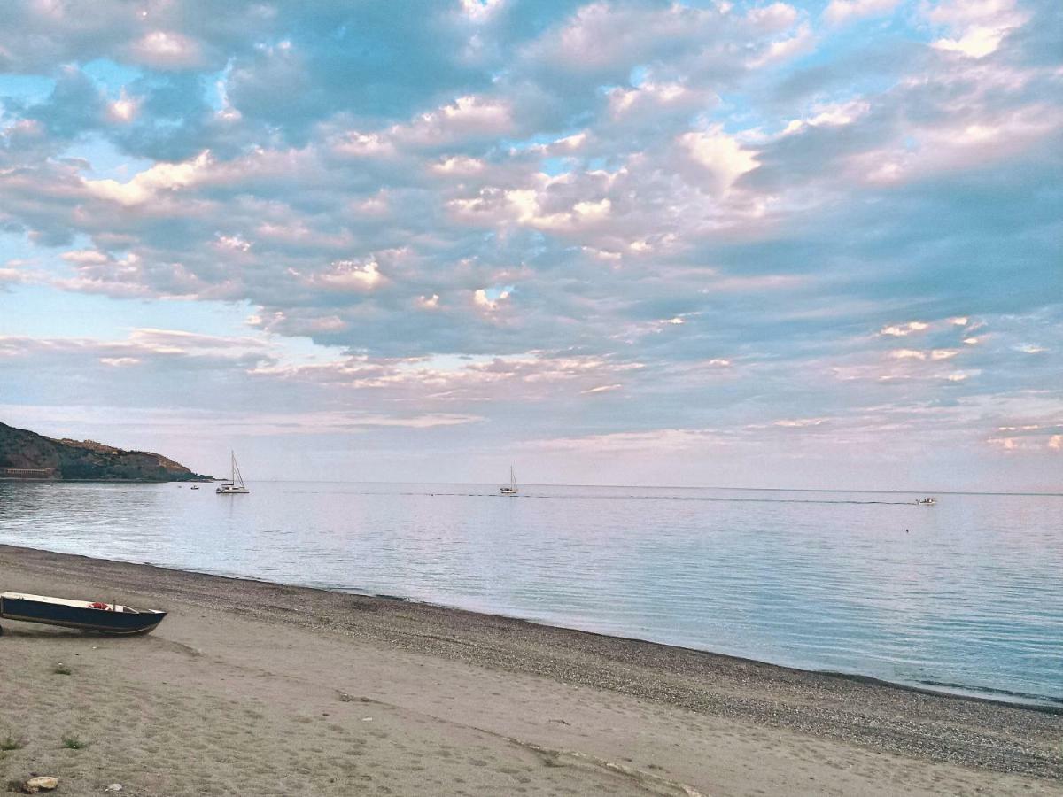 Casa Vacanze Umberto I โบวา มารีนา ภายนอก รูปภาพ