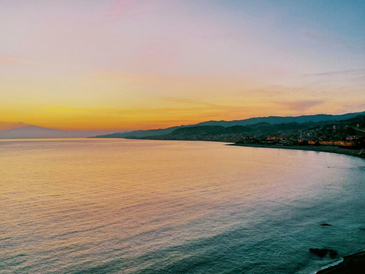 Casa Vacanze Umberto I โบวา มารีนา ภายนอก รูปภาพ
